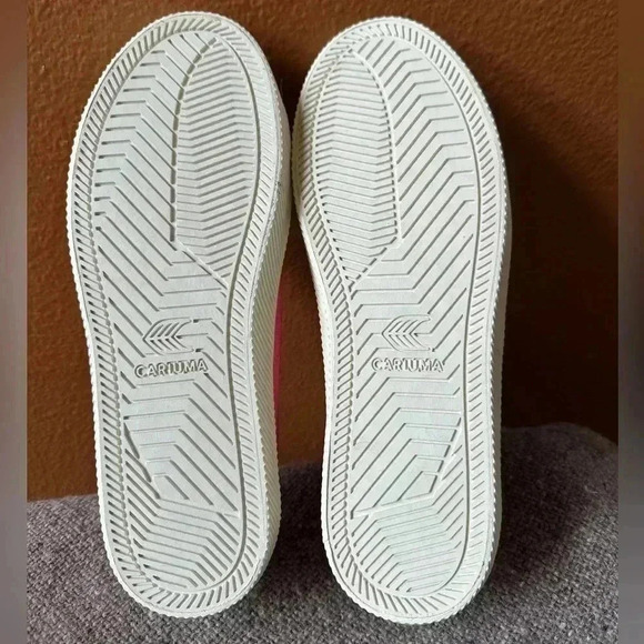 Cariuma OCA Low Canvas In Pink Women’s 10/ Men’s 8.5 New Without Tags! - Picture 10 of 10